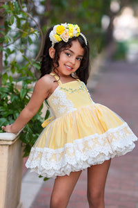 Sophie in Yellow Rose Bubble