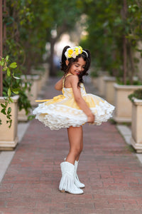 Sophie in Yellow Rose Dress