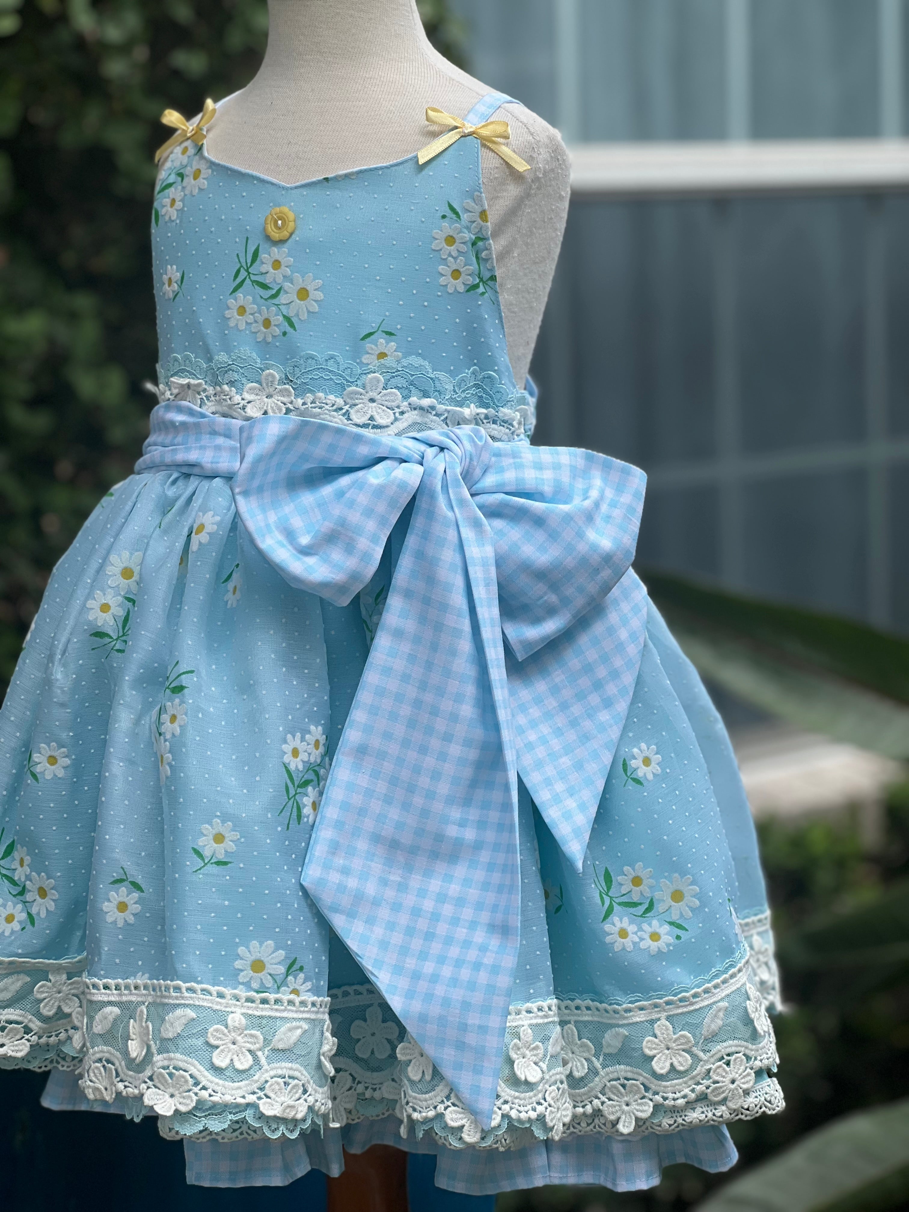 Blue Daisy