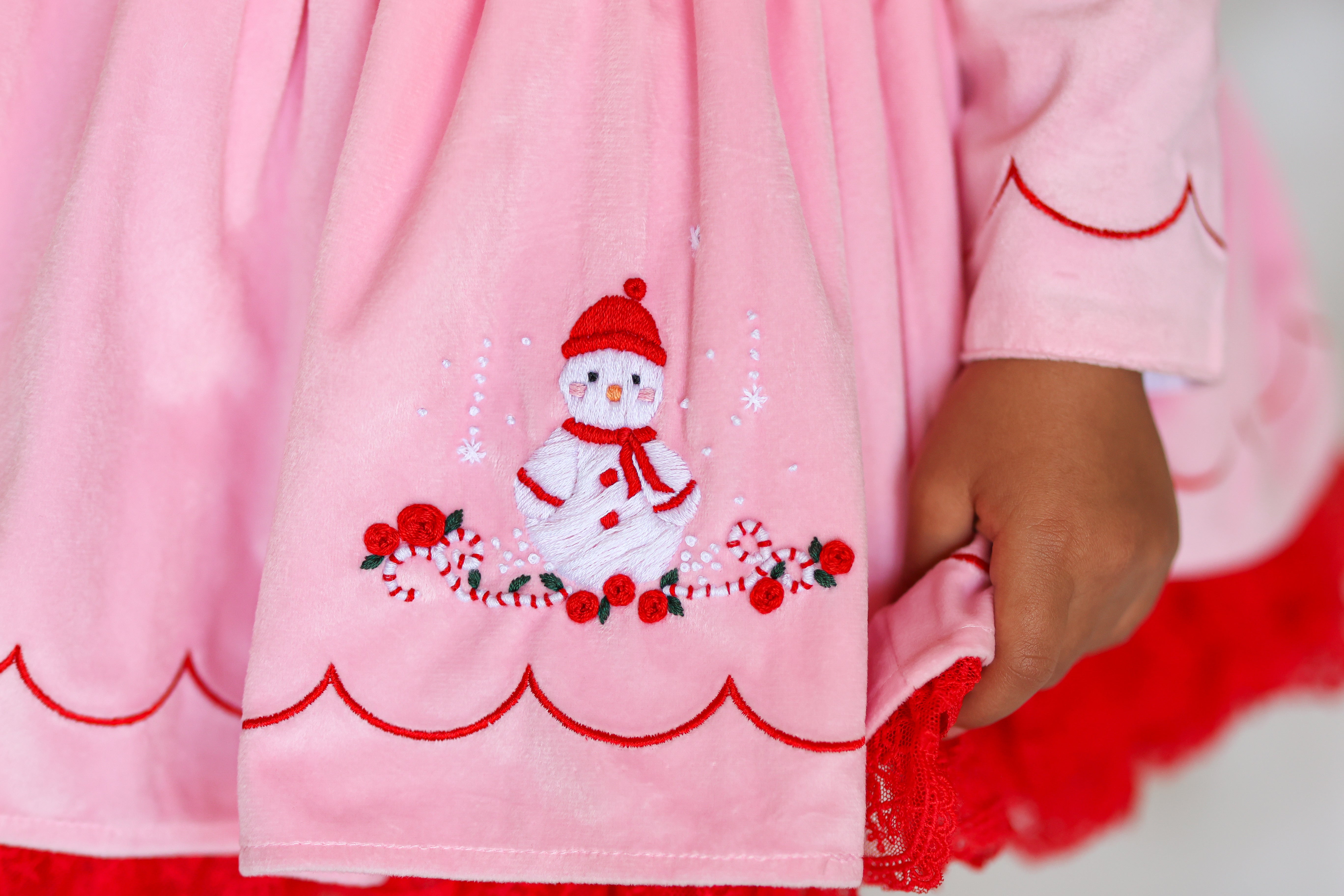 Snow Hugs in Pink